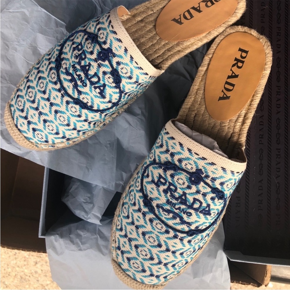 Prada Espadrille Mules
100% authentic